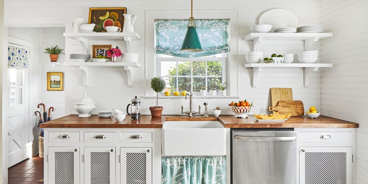 New Look for Old Kitchens: Replace Your Kitchen Doors for a Fresh Appearance