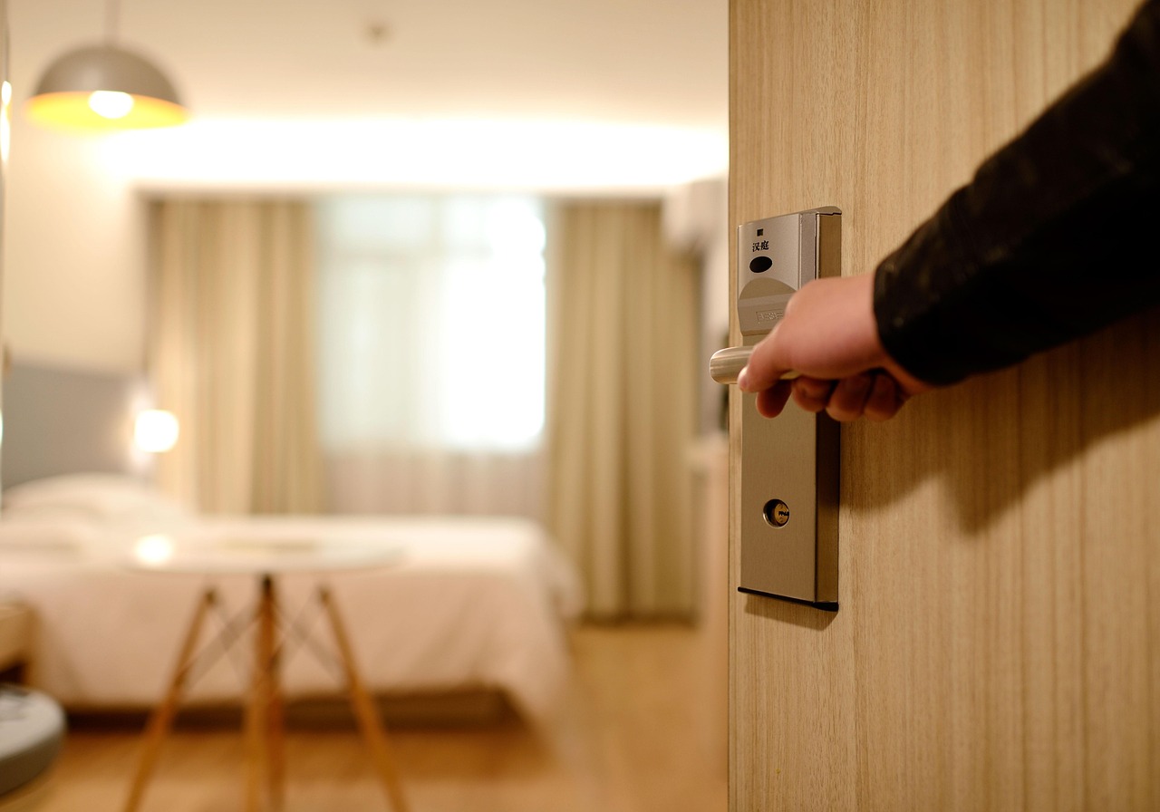 Hotel, room, new product — Atomic Wallet: The Essential App for Crypto Management