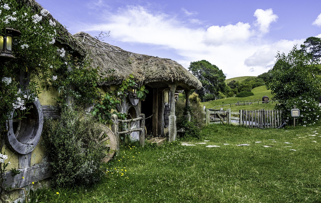New zealand, hobbit, hobbiton — Atomic Wallet: Your Comprehensive App for Crypto Management