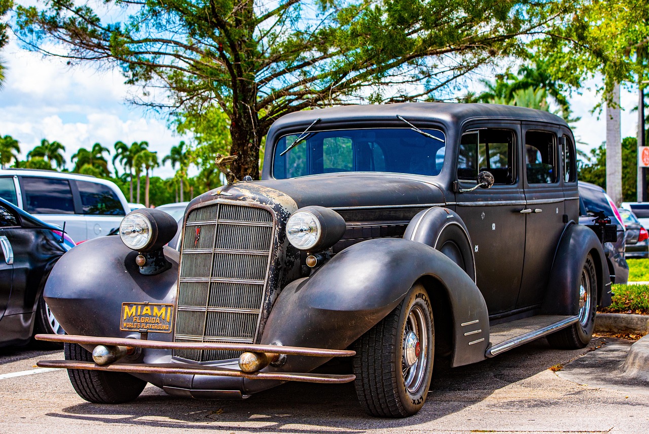 Cadillac, 1934 caddy, classic car — Benefits of Rent to Own Bakkies for Farm and Trade Use