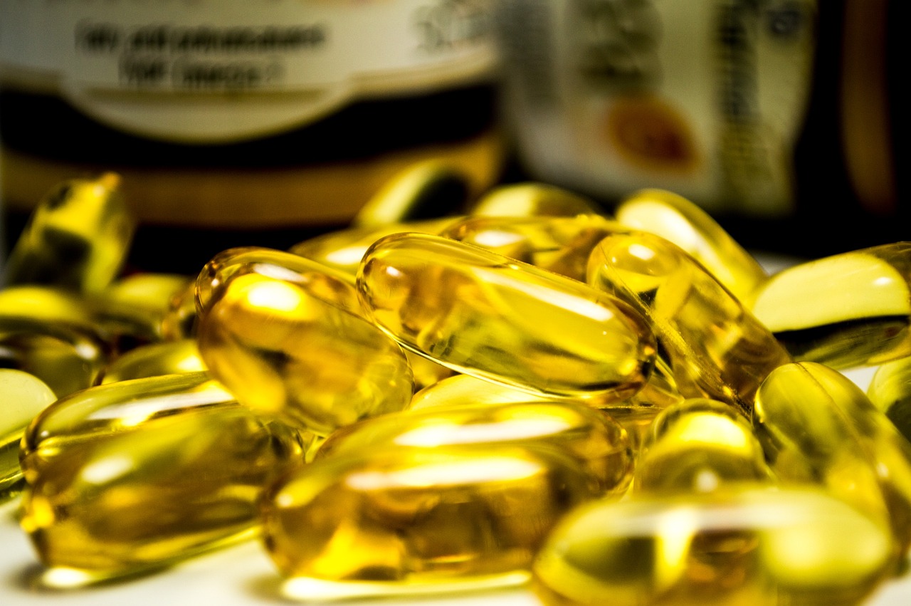 Gel capsules, medicine, supplements — Bruce Hensel: Guiding Smarter Choices for Daily Wellbeing