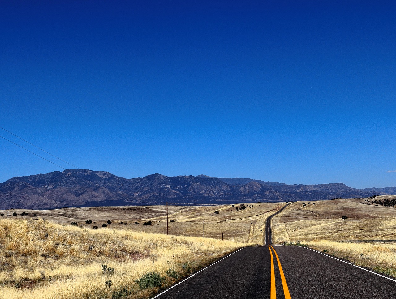 Road, highway, mountains — Explore the Features of Atomic Wallet Today