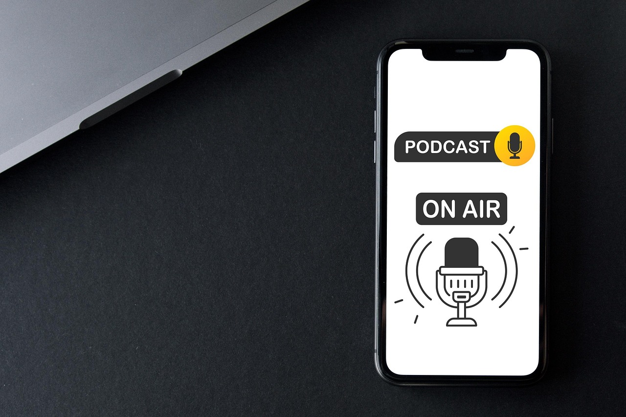 Podcast, on air, episode — How to Follow the Latest Matches Through Reddit UFC Streams