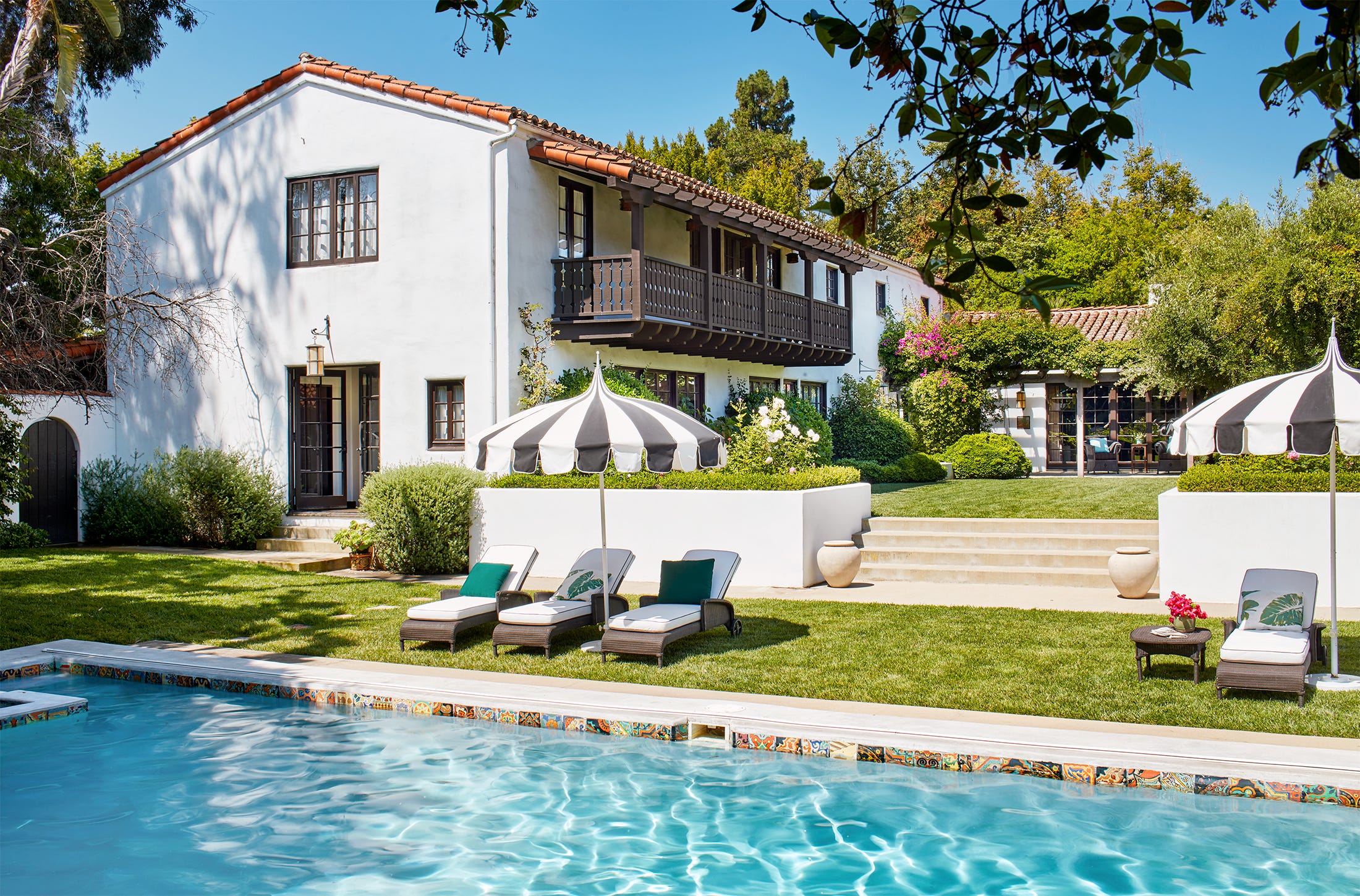 If You Want To Define Your Backyard, Hardscapes Are The Way To Go