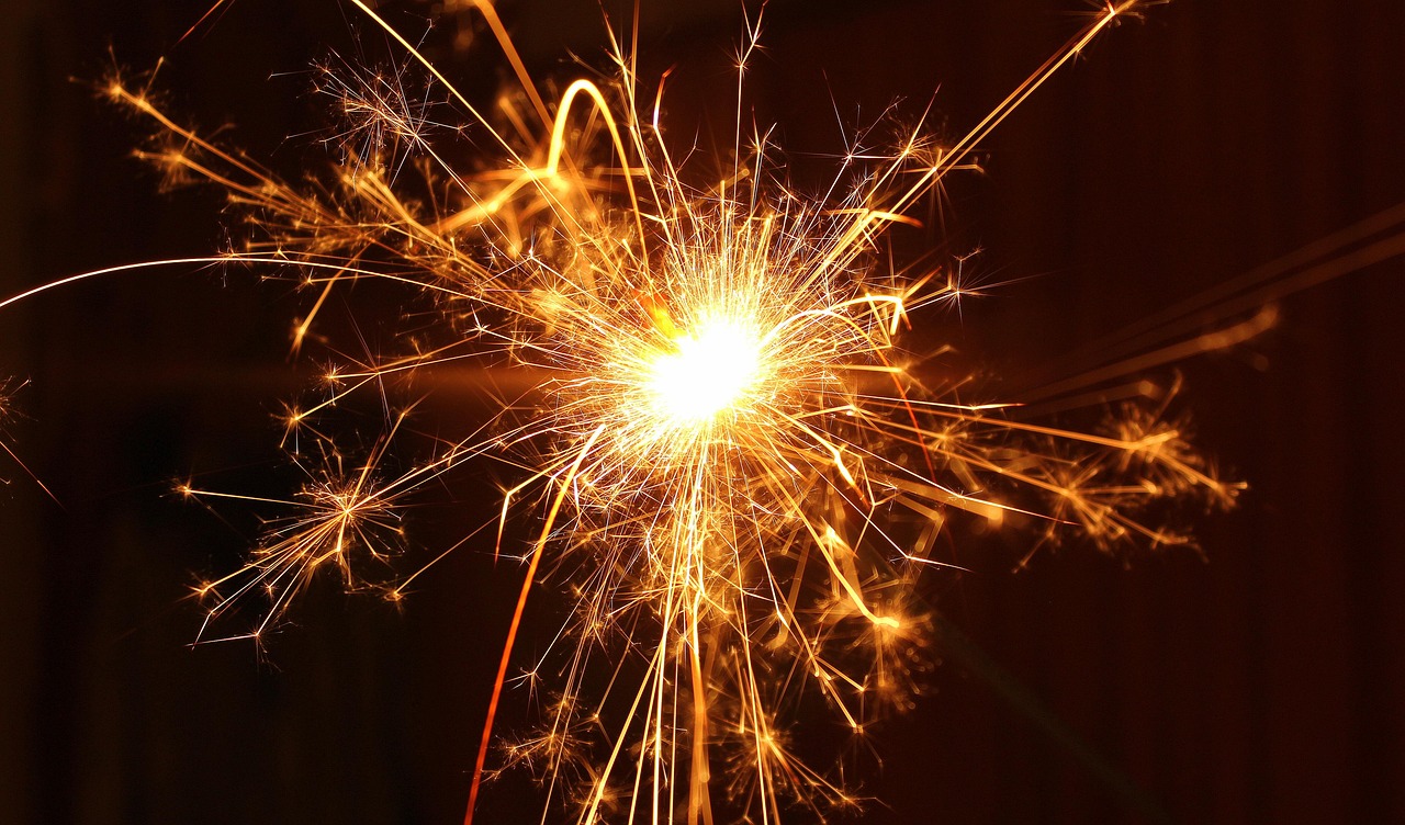 New year's day, new year's eve, fireworks — Maximize Trading Efficiency with Raydium Swap
