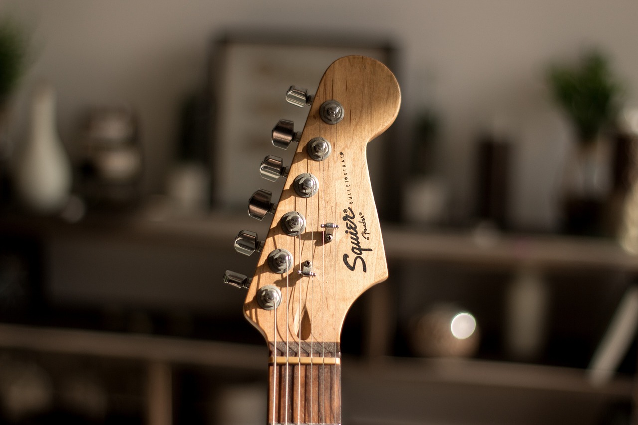 Electric guitar, guitar, squier — Why Choose a Roll Top Bath? Exploring the Benefits and Styles