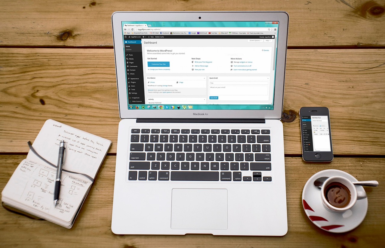 Laptop, wordpress, wordpress design — Why NotesOnline is Perfect for Secure, Anonymous Communication